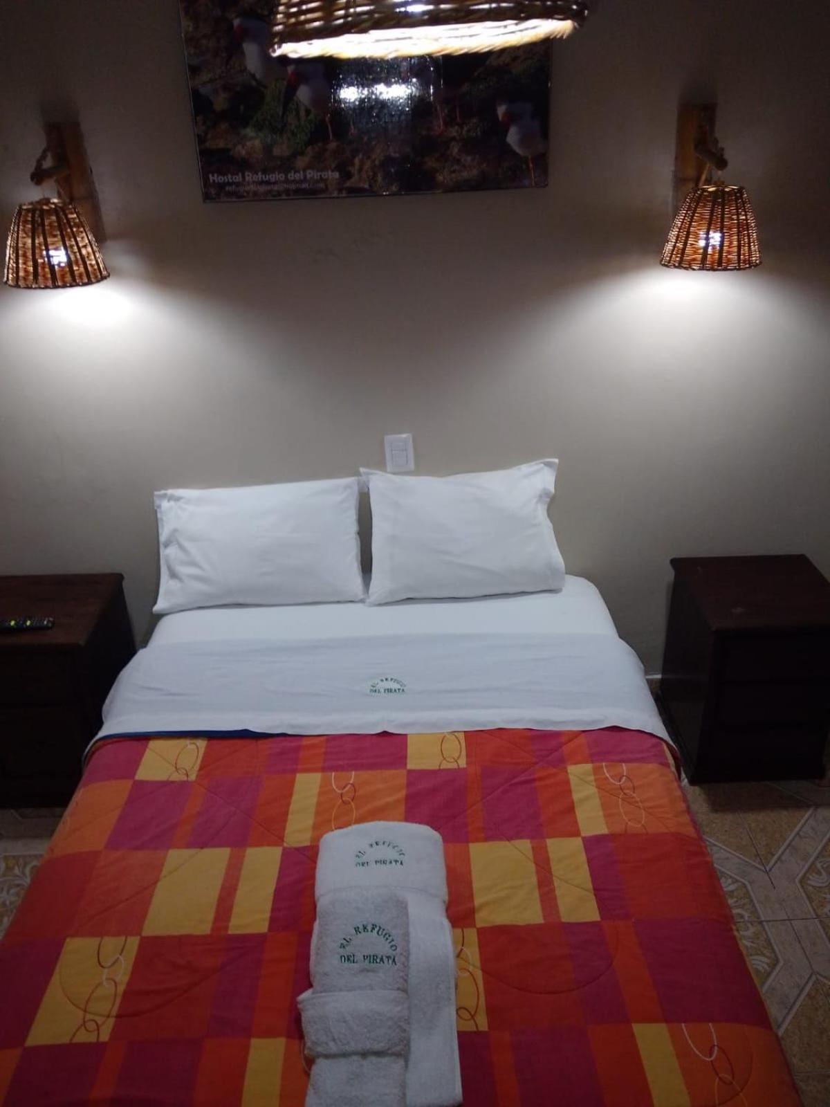 Hostal Refugio Del Pirata Paracas Exteriér fotografie